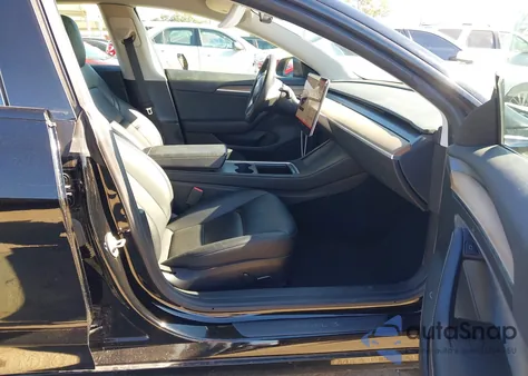 2023 Tesla Model 3 Rear-Wheel Drive z USA, uszkodzony, nr VIN 5YJ3E1EA6PF438586